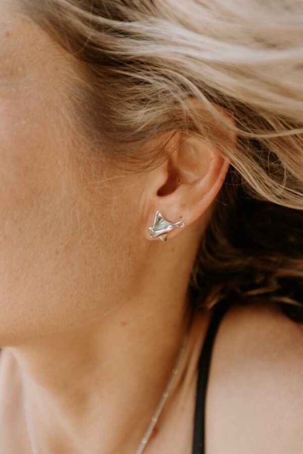 Manta Studs - Image 5