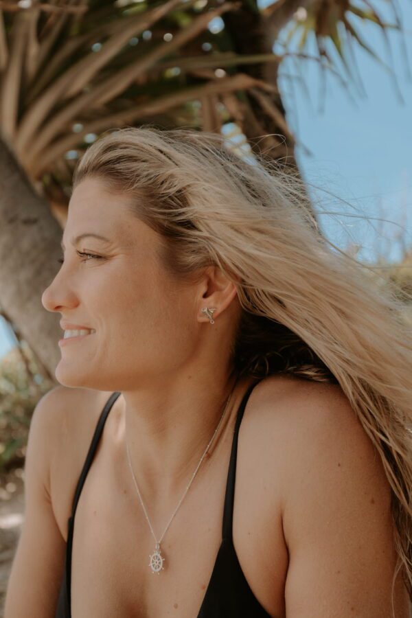 Manta Studs - Image 4