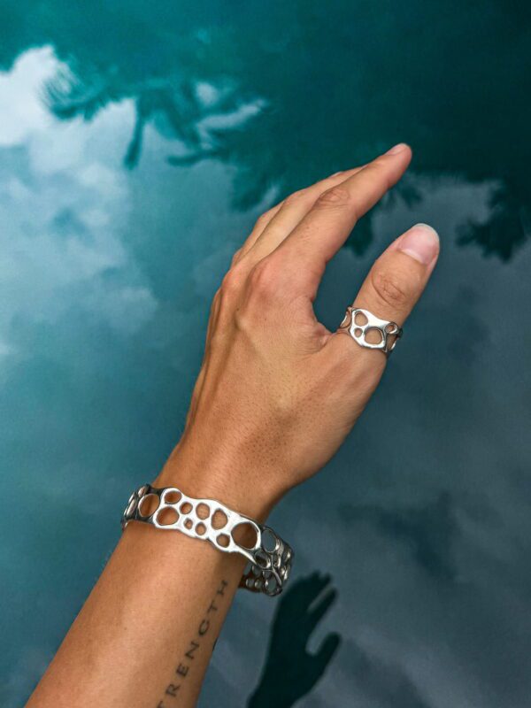 Tidal Swell Bangle - Image 2