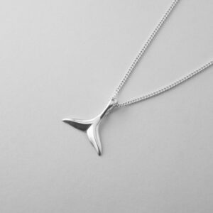 Silver small whale tail pendant necklace