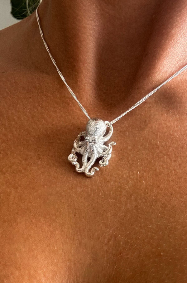 Medium Octopus - Image 4