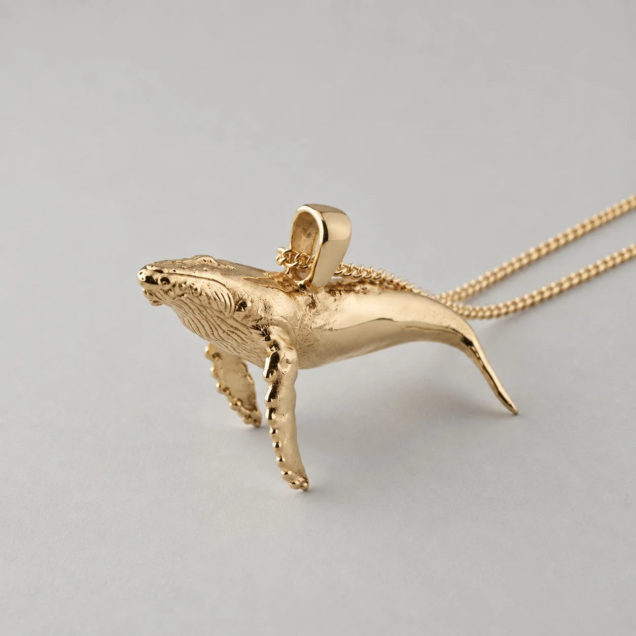 Sterling silver humpback whale pendant